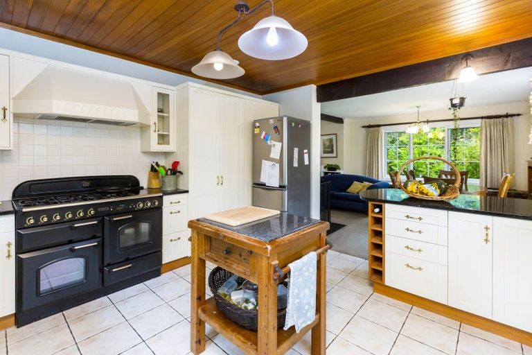 Photo of property in 91 Katherine Mansfield Drive, Whitemans Valley, Upper Hutt, 5371
