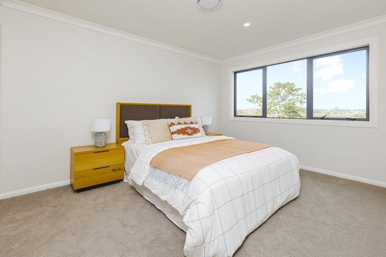 Photo of property in 31 Evergreen Parade, Rosehill, Papakura, 2113