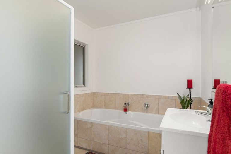 Photo of property in 35a Dillon Street, Waihi Beach, 3611