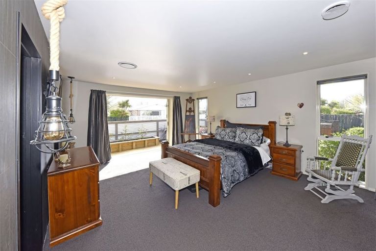 Photo of property in 4 Oldwood Street, Bishopdale, Christchurch, 8053