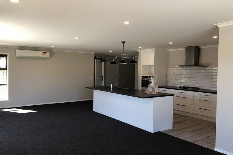 Photo of property in 5 Roma Way, Waitarere, 5510
