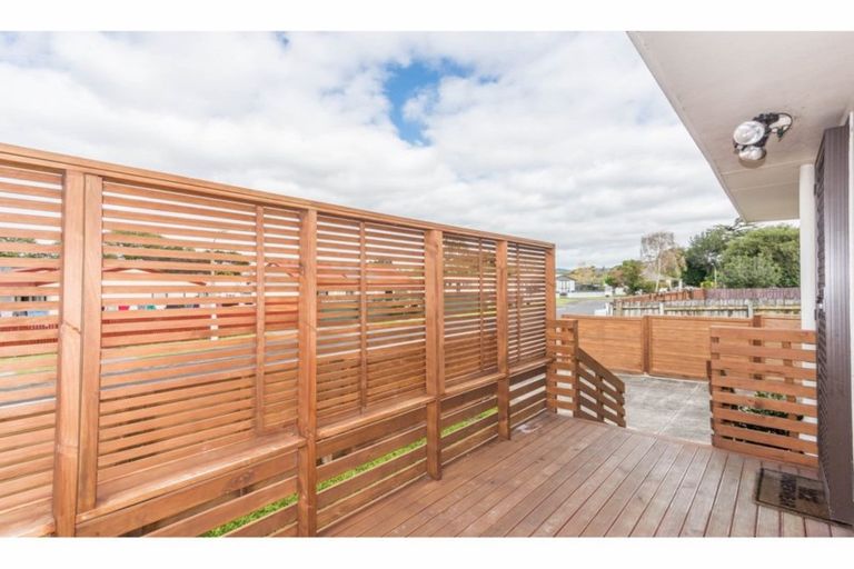 Photo of property in 1 Ireland Place, Ranui, Auckland, 0612