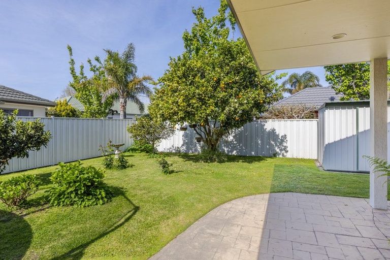 Photo of property in 69 Kensington Drive, Taradale, Napier, 4112