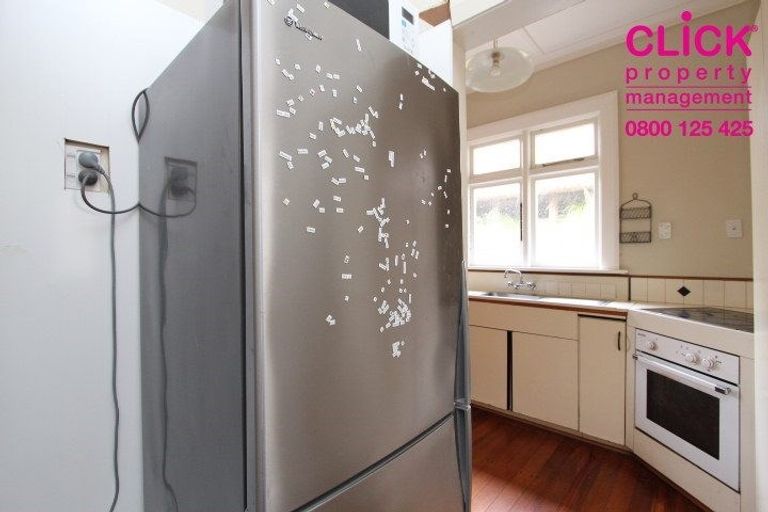 Photo of property in 35 Sutherland Street, Dunedin Central, Dunedin, 9016