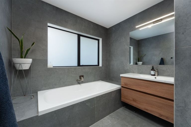 Photo of property in 37 Reilly Avenue, Mount Maunganui, 3116