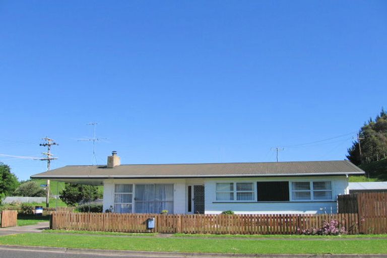 Photo of property in 2 Justin Street, Mangapapa, Gisborne, 4010