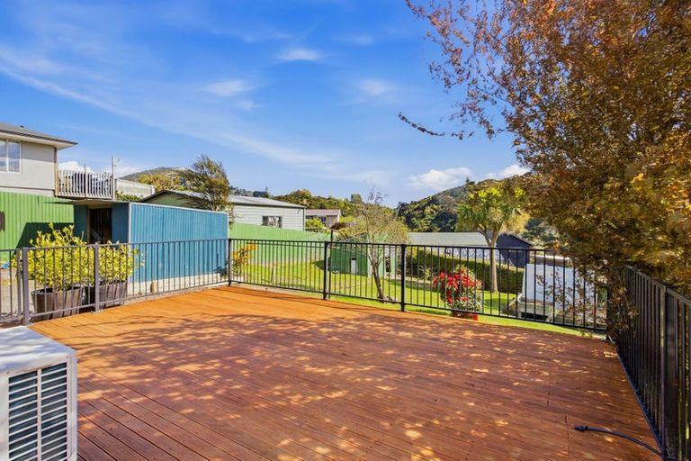 Photo of property in 5 Freyberg Road, Fairfield, Dunedin, 9018