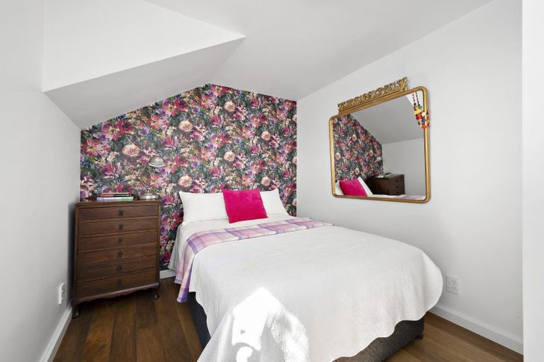 Photo of property in 709 Marine Drive, Eastbourne, Lower Hutt, 5013