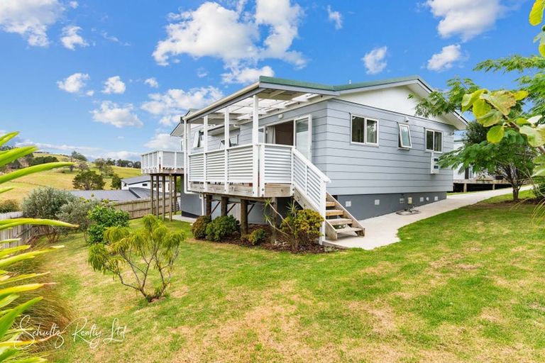 Photo of property in 7 Hebe Lane, Maungaturoto, 0520