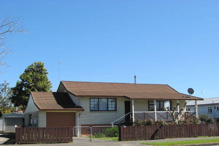 Photo of property in 60 Riverview Road, Huntly, 3700