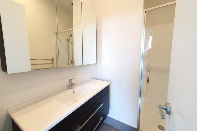 Photo of property in 1824 Great North Road, Avondale, Auckland, 1026