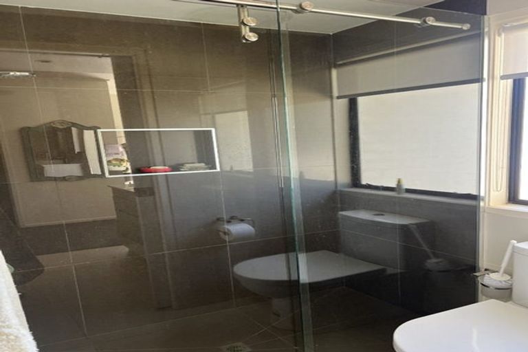 Photo of property in 9 Woodgers Way, Somerville, Auckland, 2014