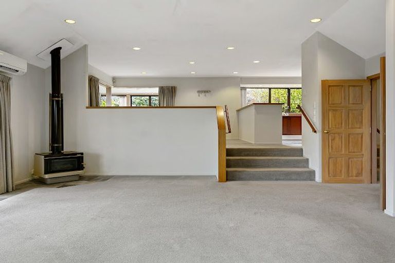 Photo of property in 20 Kurupae Road, Hilltop, Taupo, 3330