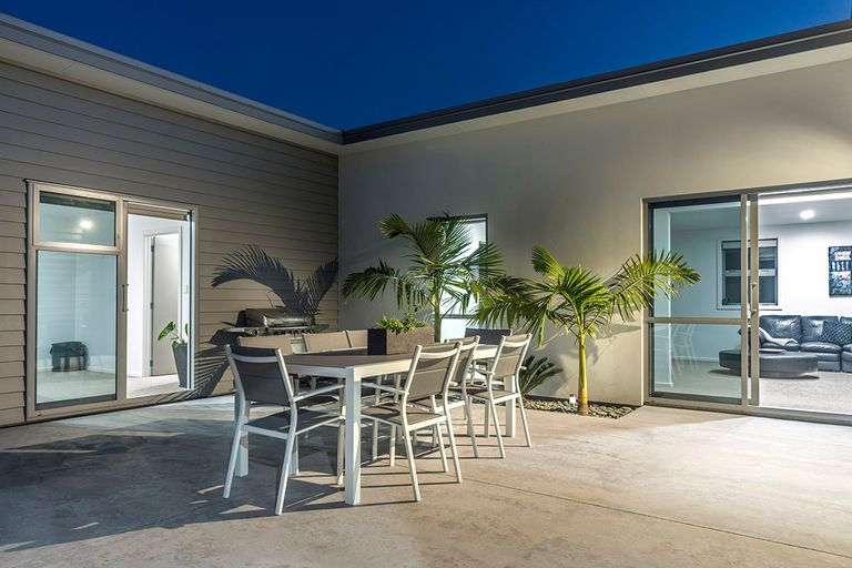 Photo of property in 46 Hamilton Drive, Wainui, Gisborne, 4010