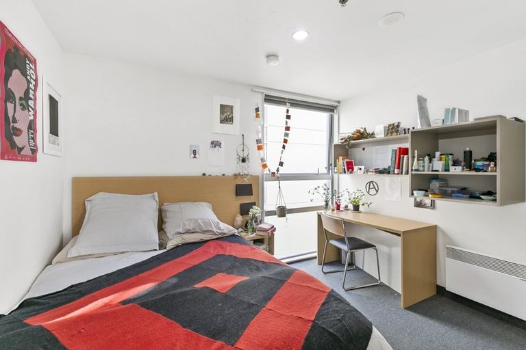 Photo of property in Hanson House, 3b/27 Hanson Street, Mount Cook, Wellington, 6021