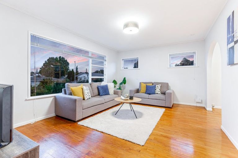 Photo of property in 55 Glendene Avenue, Glendene, Auckland, 0602