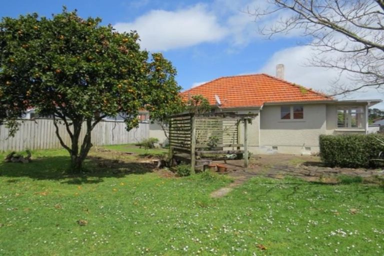 Photo of property in 18 Plympton Street, Brooklands, New Plymouth, 4310