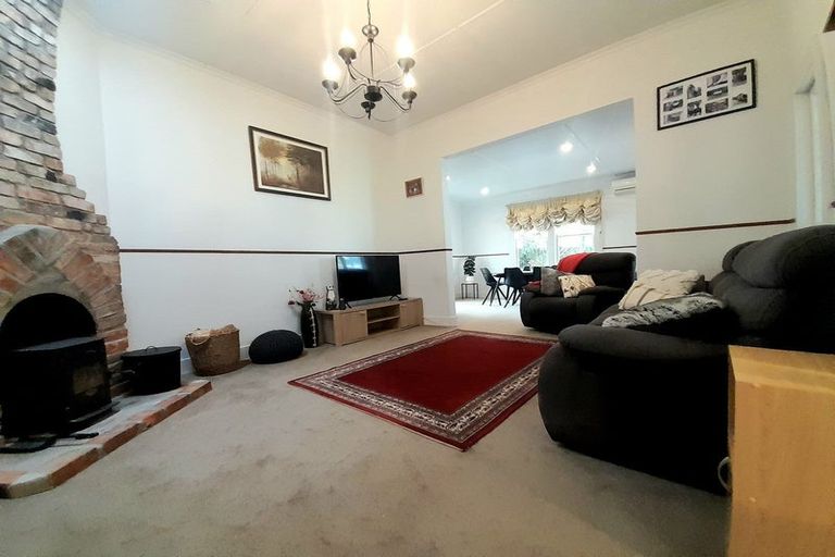 Photo of property in 233 Makino Road, Feilding, 4702