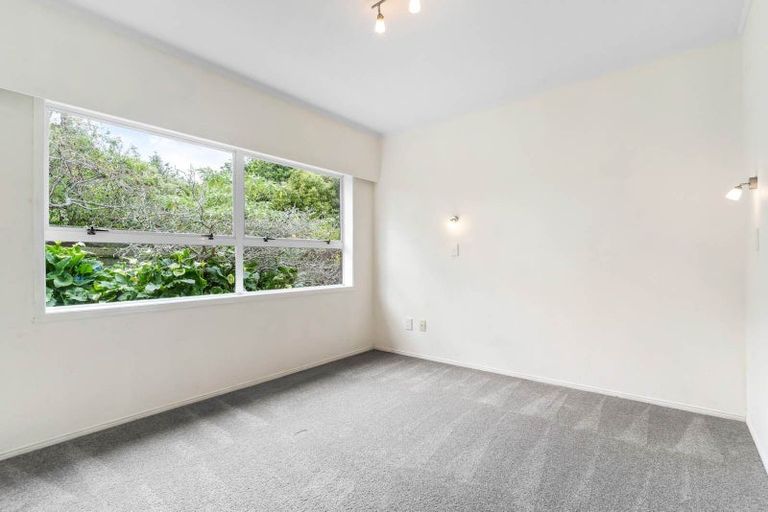 Photo of property in 1230 Alfriston Road, Alfriston, Manurewa, 2576