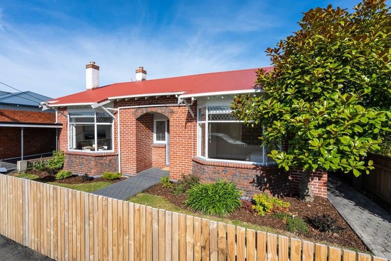 Photo of property in 32 Moreau Street, Saint Kilda, Dunedin, 9012