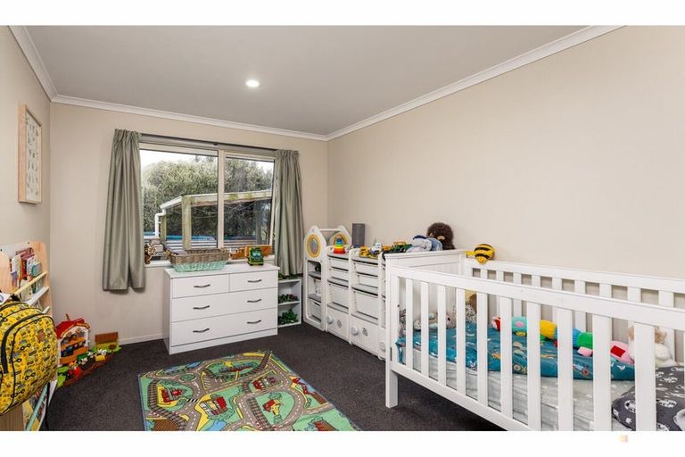 Photo of property in 14 Montgomery Street, Waimate, 7924