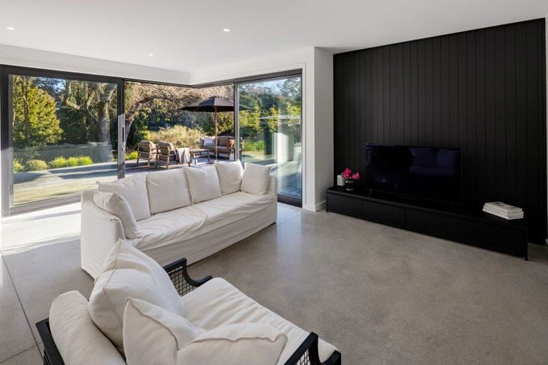 Photo of property in 60 Jellicoe Drive, Hamilton East, Hamilton, 3216
