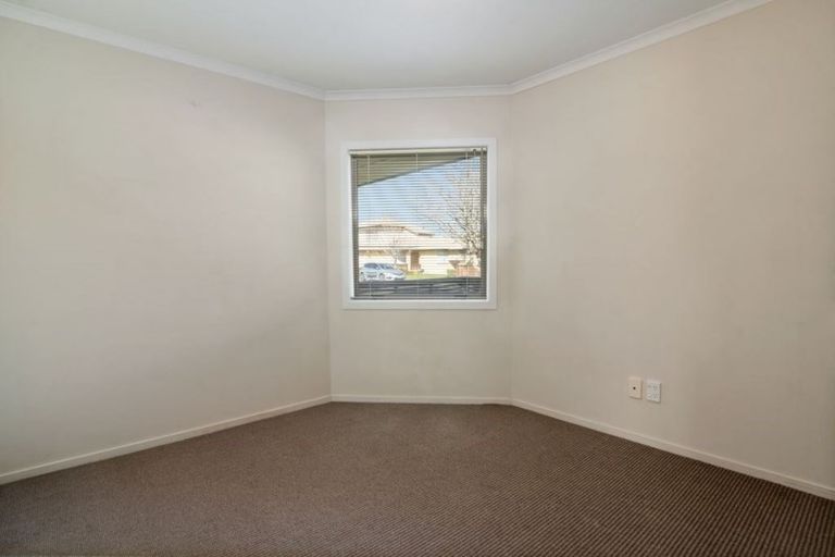 Photo of property in 29/64 Kawaha Point Road, Kawaha Point, Rotorua, 3010