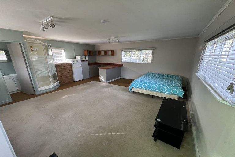 Photo of property in 78 Oxford Street, Tawa, Wellington, 5028