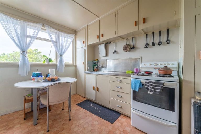 Photo of property in 1-4/32 Wai-iti Road, Maori Hill, Timaru, 7910