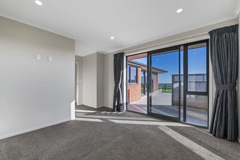 Photo of property in 890a Otaraoa Road, Tikorangi, Waitara, 4383