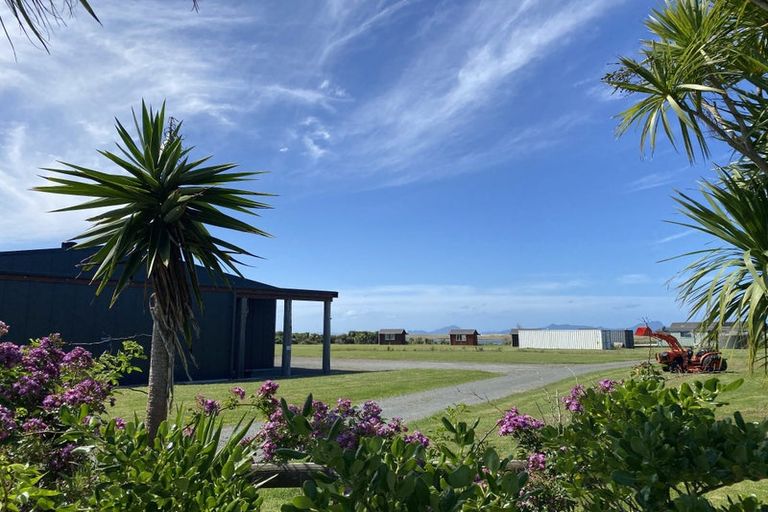 Photo of property in 487 Cove Road, Waipu, 0582