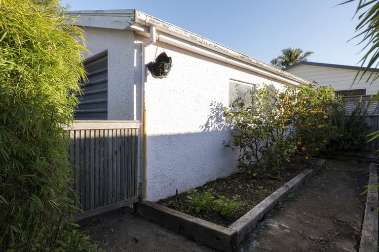 Photo of property in 2/12 Cambria Street, The Wood, Nelson, 7010