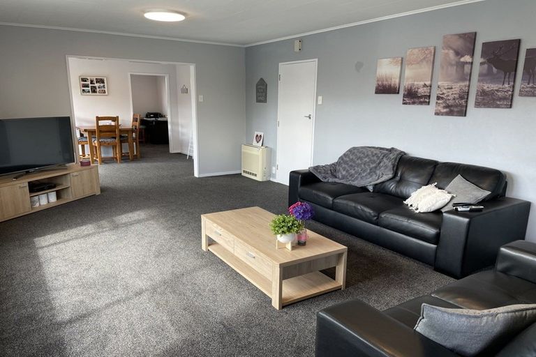 Photo of property in 80 Albert Street, Winton, 9720