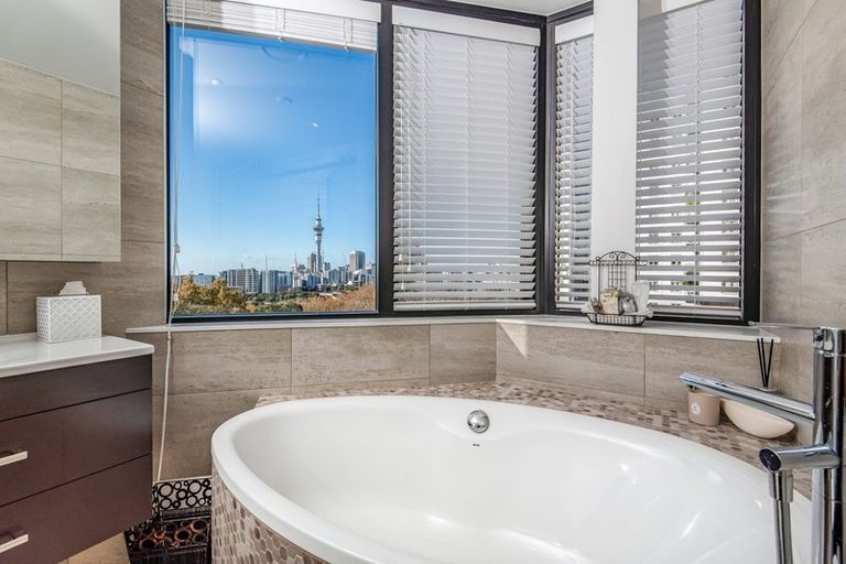 Photo of property in 701/8 Hereford Street, Freemans Bay, Auckland, 1011