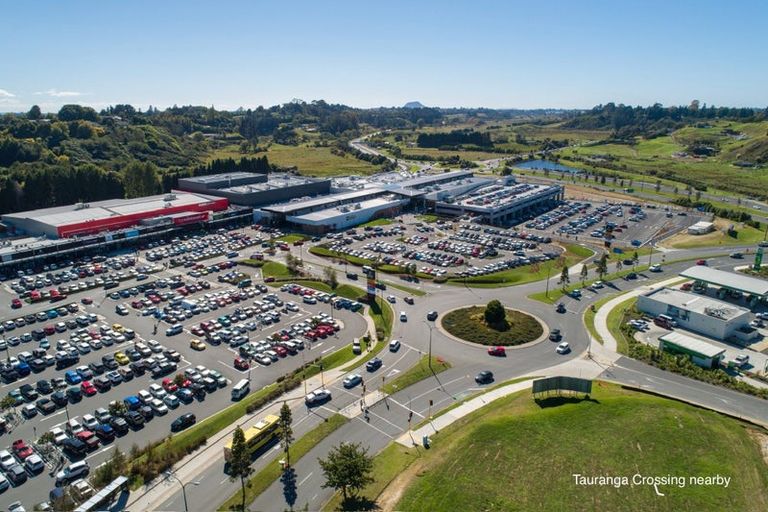 Photo of property in 68 Puhirake Crescent, Pyes Pa, Tauranga, 3112