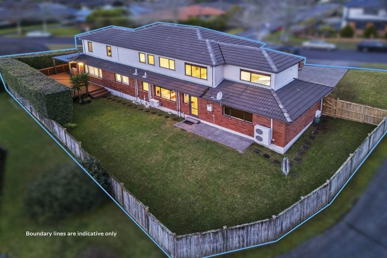 Photo of property in 54 Sapperton Drive, Henderson, Auckland, 0612