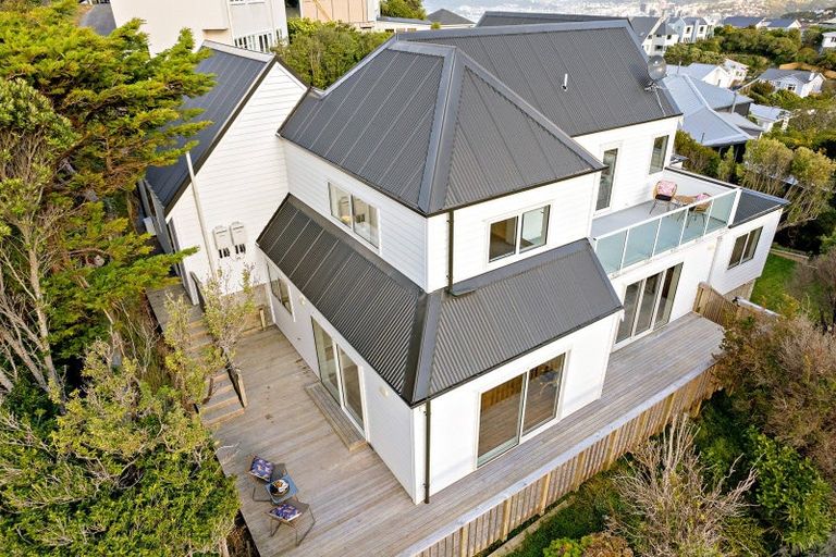 Photo of property in 11a Himalaya Crescent, Khandallah, Wellington, 6035