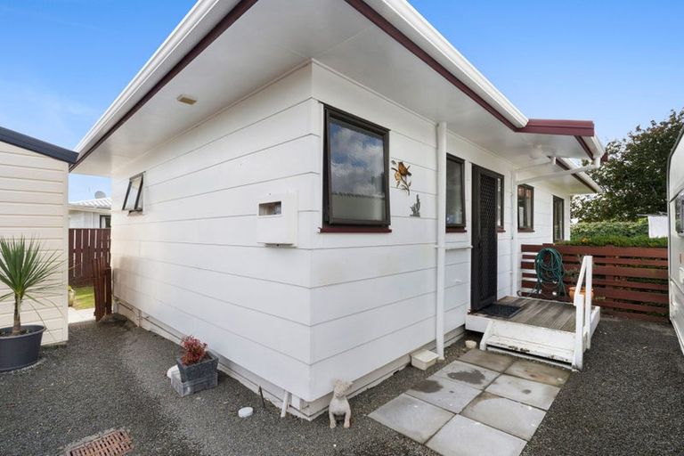 Photo of property in 24a Perth Street, Levin, 5510
