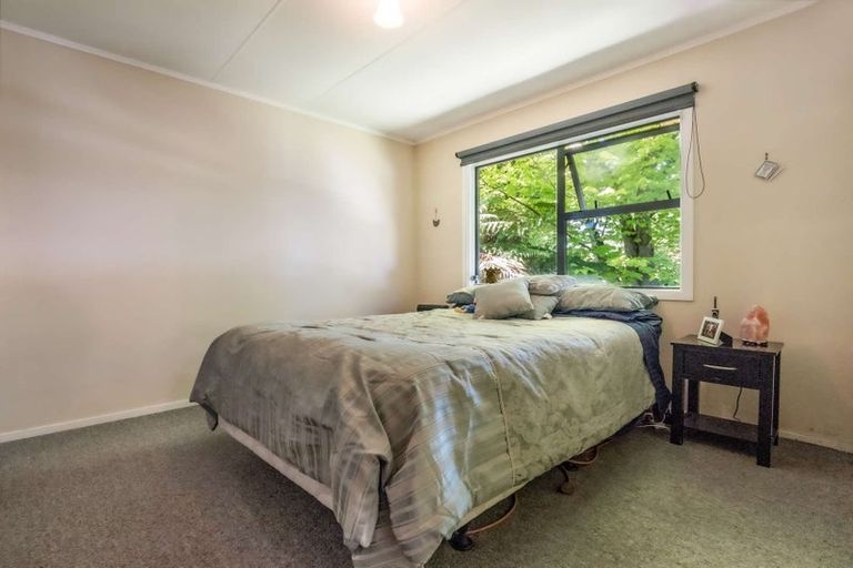 Photo of property in 96a Grand Vue Road, Kawaha Point, Rotorua, 3010