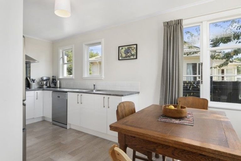 Photo of property in 6 Keys Street, Naenae, Lower Hutt, 5011