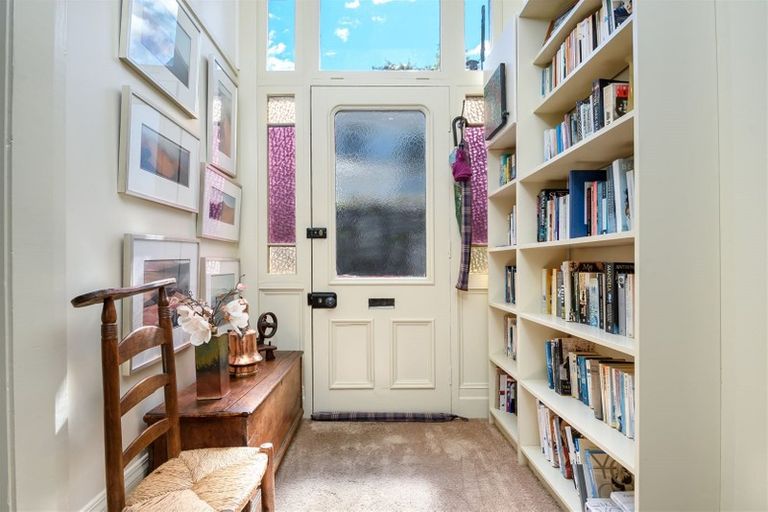 Photo of property in 153 Collingwood Street, Nelson, 7010