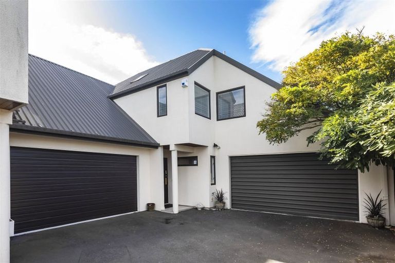 Photo of property in 3/16 Onslow Street, St Albans, Christchurch, 8014