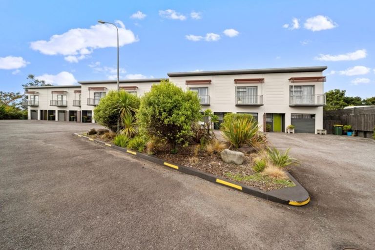 Photo of property in 9/38 Maratahu Street, Westown, New Plymouth, 4310