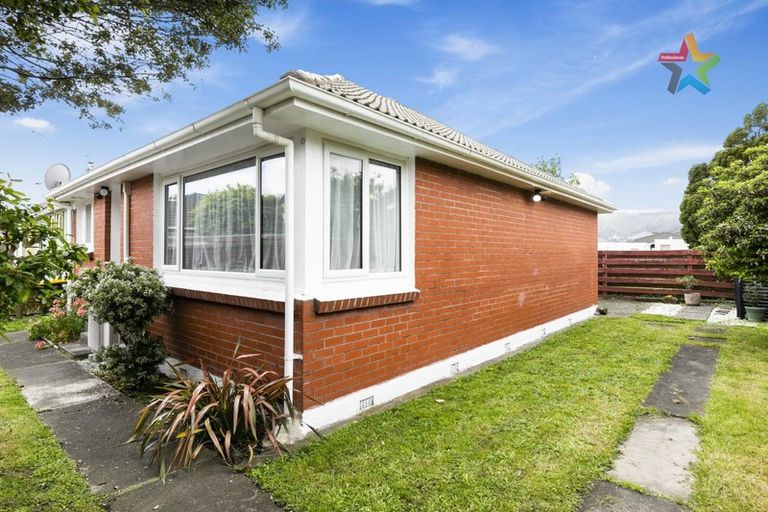 Photo of property in 50a Dyer Street, Epuni, Lower Hutt, 5011