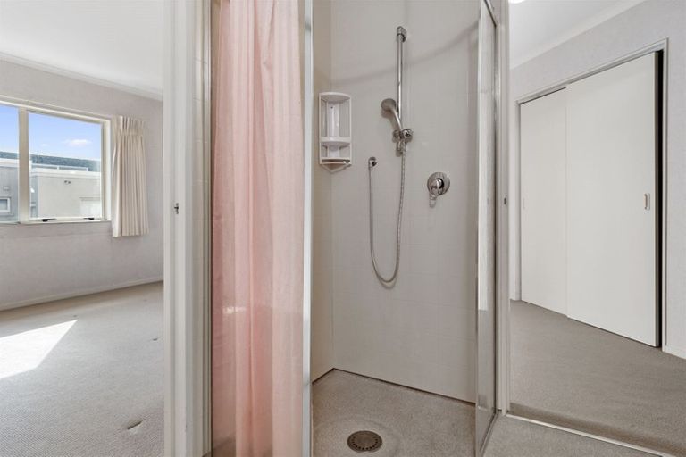 Photo of property in 6/23 Third Avenue, Tauranga, 3110