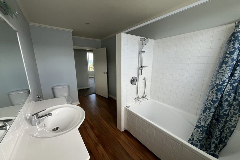 Photo of property in 139c The Esplanade, Petone, Lower Hutt, 5012