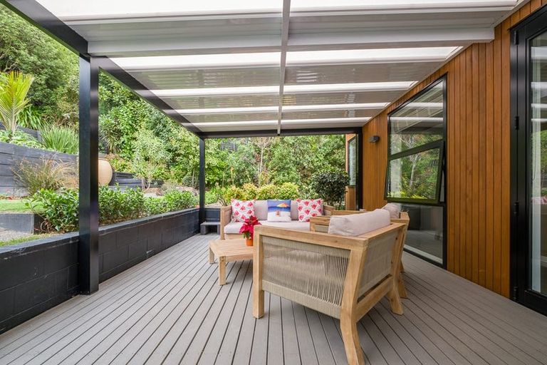 Photo of property in 11 Janice Place, Mount Pleasant, Christchurch, 8081