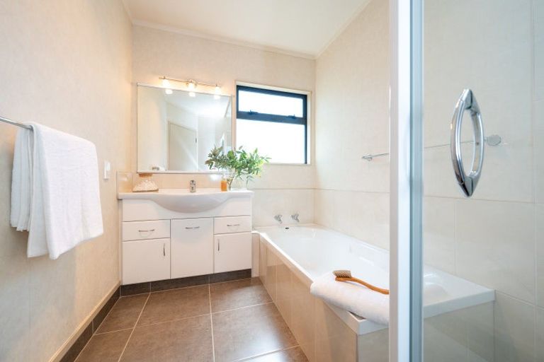 Photo of property in 203 Avenue Road, Greenmeadows, Napier, 4112