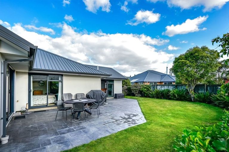 Photo of property in 54 Forest Drive, Parklands, Christchurch, 8083