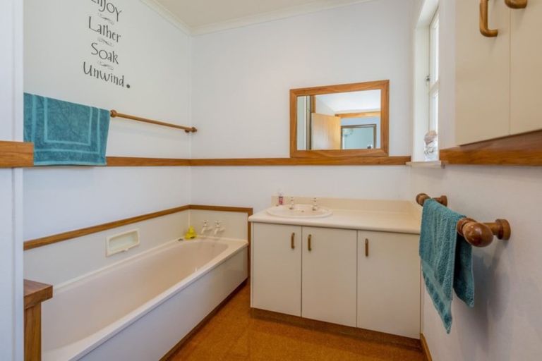 Photo of property in 31 Chester Street, Levin, 5510